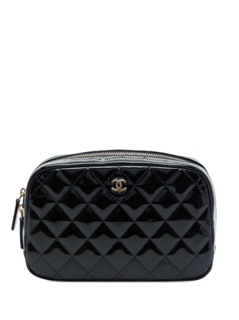 CHANEL Pre-Owned 2019 CC Quilted Patent Cosmetic pouch Black 6JGYR3UZXO5LF85G