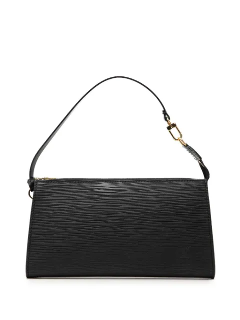 Louis Vuitton Pre-Owned 2002 Epi Pochette Accessoires shoulder bag Black DVLLNM7XSQEPYEBY