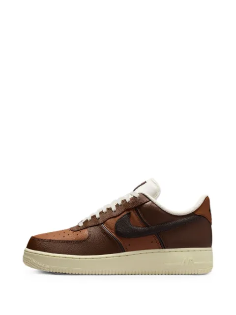 Nike Air Force 1 '07 LV8 sneakers Brown IM5752