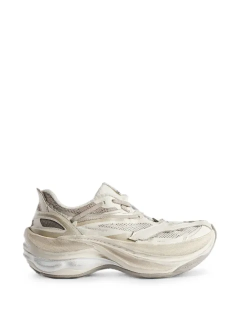 Balenciaga Jet sneakers in eggshell Neutrals 872640WMRTN