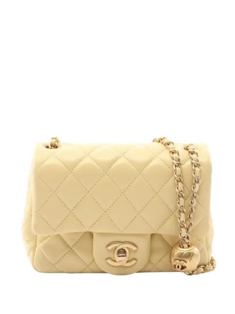CHANEL Pre-Owned 2020 Mini Square Classic Lambskin Pearl Crush Single Flap crossbody bag Yellow MVZG4AWWWKZYXNPV
