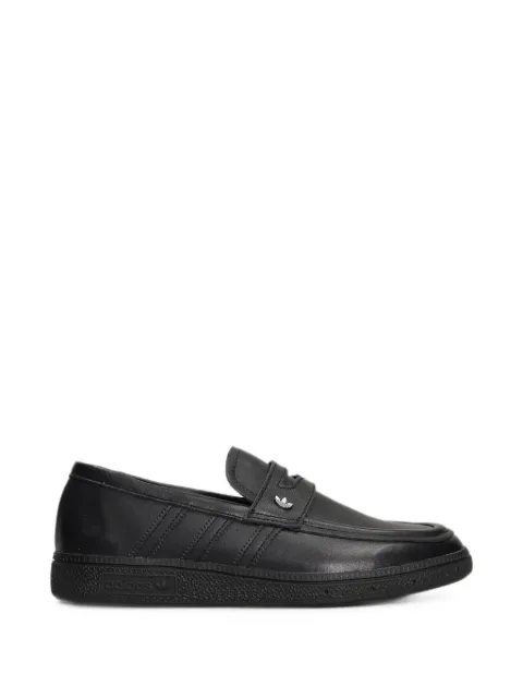 adidas logo-plaque leather loafers Black KJ5786