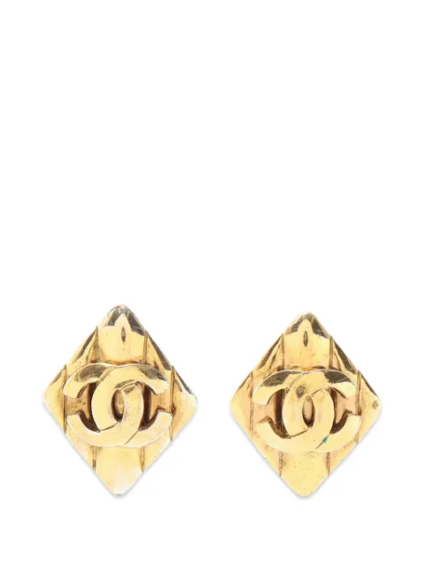 CHANEL Pre-Owned 1997 Coco Mark rhombus earrings Gold 107408497P