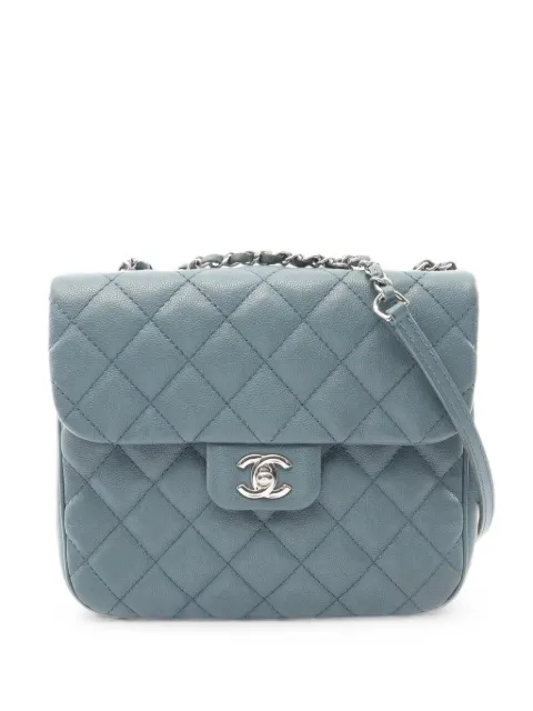 CHANEL Pre-Owned 2018 Matelassé Caviar leather shoulder bag Blue 109167325466324