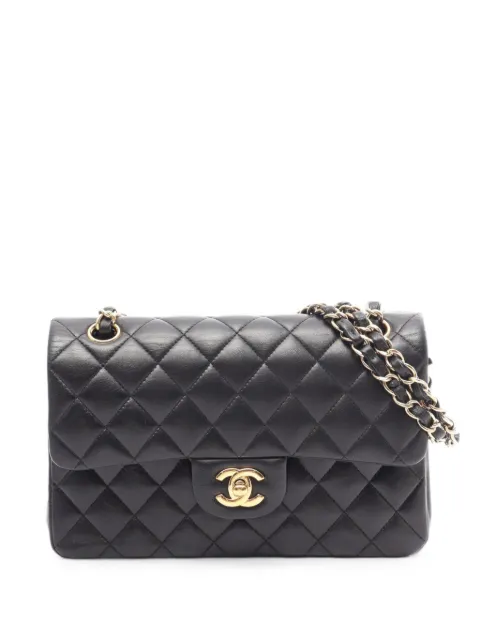 CHANEL Pre-Owned 2019 matelassé double flap leather shoulder bag Black 109228027442195
