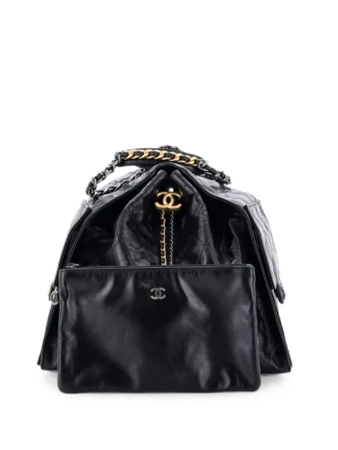CHANEL Pre-Owned 25 Quilted Shiny Crumpled Calfskin Medium hobo bag Black FVPP9LUNL2QH8JZZ