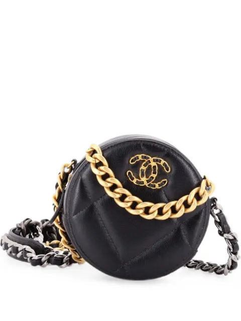 CHANEL Pre-Owned 19 Round with Chain Quilted Leather clutch bag Black NNIBJK8NH50WWNDW
