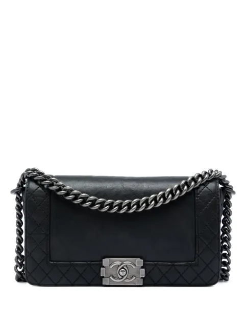 CHANEL Pre-Owned 2013-2014 Old Medium Lambskin Boy Reverso Flap crossbody bag Black MMIEVQDN0RGRYGZH