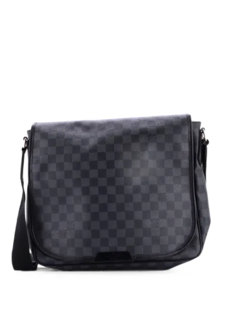 Louis Vuitton Pre-Owned Daniel Messenger Bag Damier Graphite MM crossbody bag Black YRTGRMJQB2PUI666