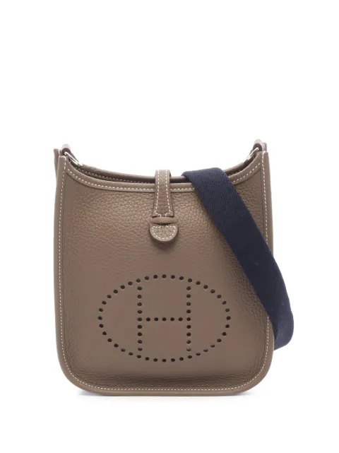 Hermès Pre-Owned 2025 Clemence Evelyne 16 Amazone crossbody bag Brown U4V639G0U39OECMF
