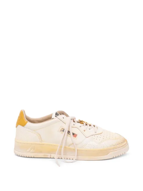 Autry Medalist leather sneakers White AVLMKG02