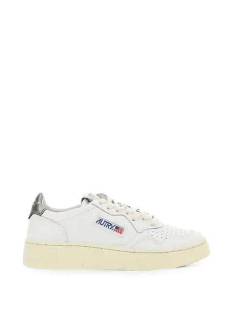 Autry Medalist low sneakers in white and silver leather White AULWLL05