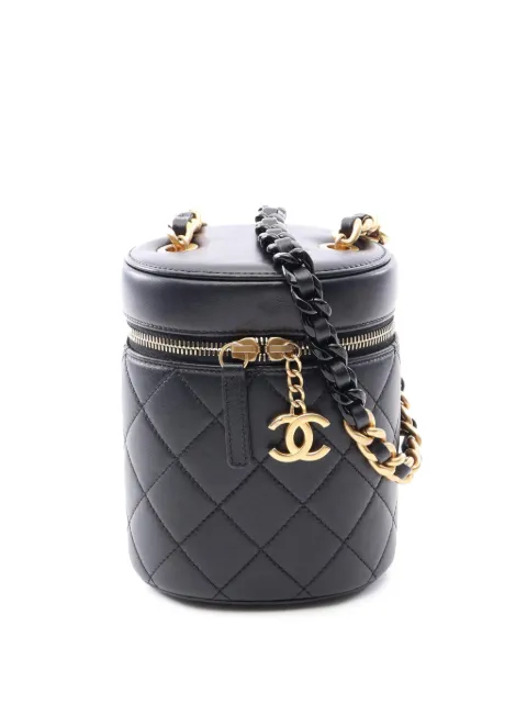CHANEL Pre-Owned 2021-2026 CC Quilted Lambskin Vanity Case crossbody bag Black TVO5MYQ7CJ2WIUNI