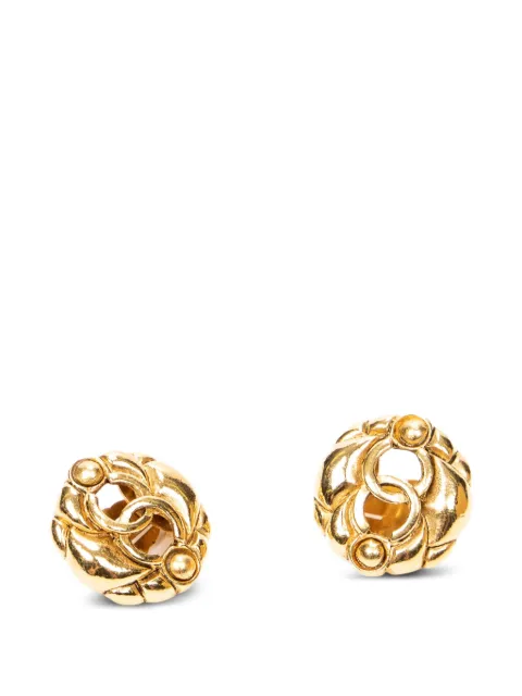 CHANEL Pre-Owned round clip-on earrings Gold 23