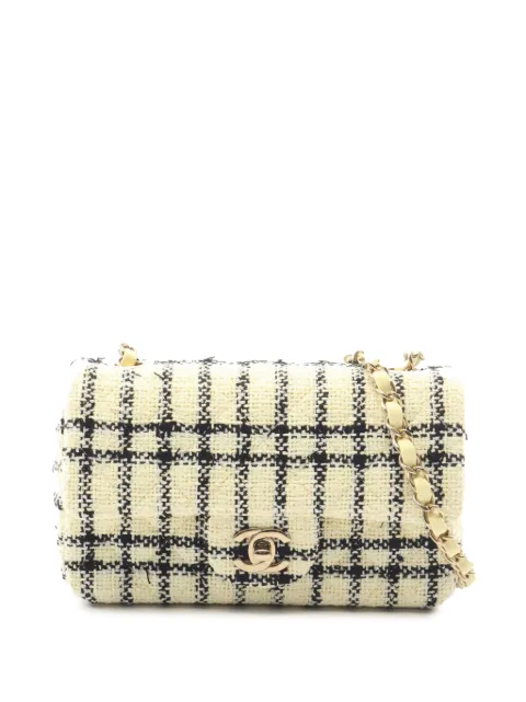 CHANEL Pre-Owned 2021-2026 Mini Rectangular Classic Tweed Single Flap crossbody bag Neutrals CRW5W5JSUSWHMEOR