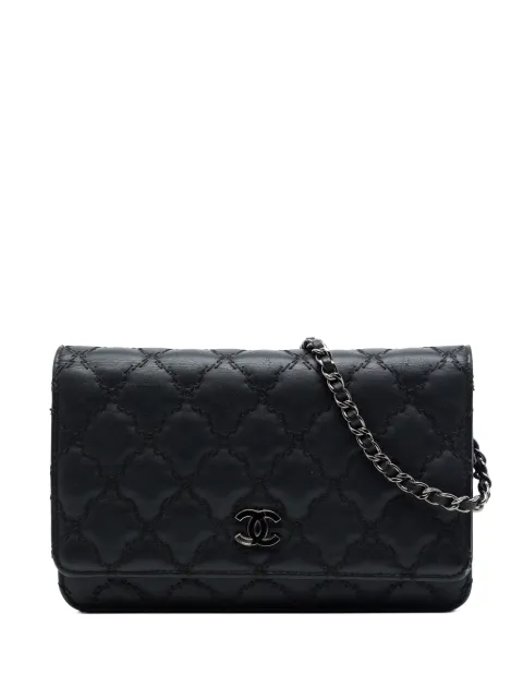 CHANEL Pre-Owned 2014-2015 CC Quilted Calfskin Double Stitch Hamptons Wallet On Chain crossbody bag Black 7NP8TO9DN8M1KH8V