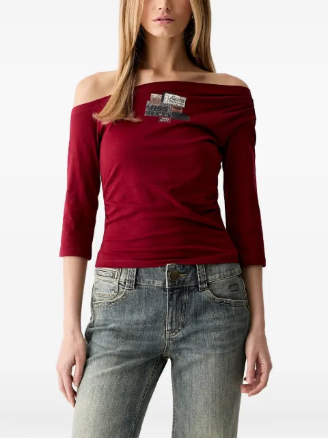Miss Sixty logo-patch off-shoulder T-shirt Red 6M2SJ4550BC27