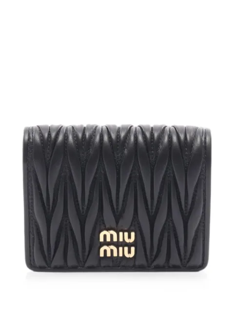 Miu Miu Pre-Owned 2020s Matelassé bi-fold wallet Black 1089211