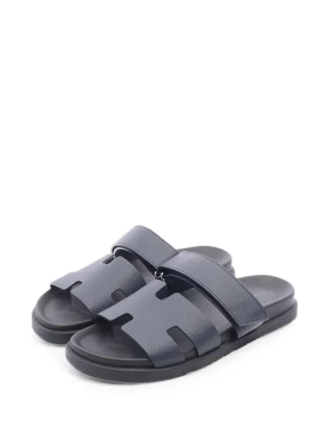 Hermès Pre-Owned 2020s Chypre Epsom-leather flat sandals Blue 1084267