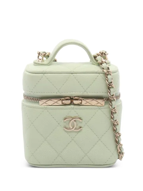 CHANEL Pre-Owned 2021-2022 Matelassé caviar skin shoulder bag Green 108847431769444