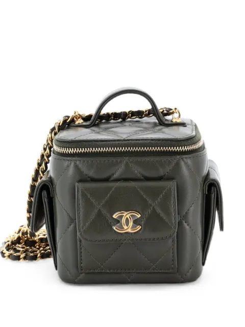 CHANEL Pre-Owned Polly Pocket Top Handle Vanity Case Quilted Lambskin Mini shoulder bag Green 4HO1VUKHK0JS5EFJ