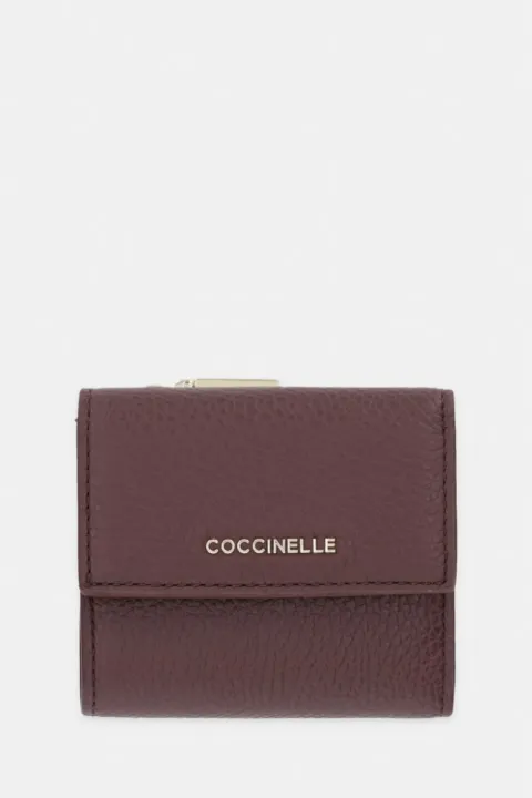 Coccinelle Metallic grained wallet Purple E2MW511B801