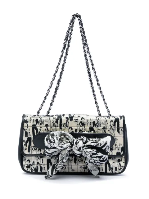 CHANEL Pre-Owned 2003-2004 Silk and Lambskin Coco Mademoiselle Scarf Flap shoulder bag White 6JTF1R27KKSTY6E9