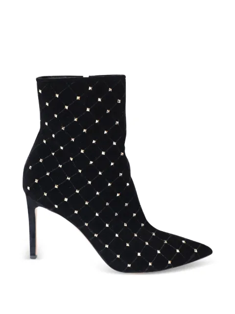 Valentino Garavani Pre-Owned Rockstud quilted ankle boots Black NAPPUGBSH261769W