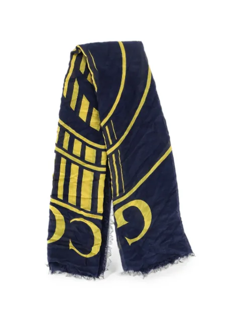Gucci Pre-Owned Logo Disk fringed scarf Blue MRPPUGBAC358572M