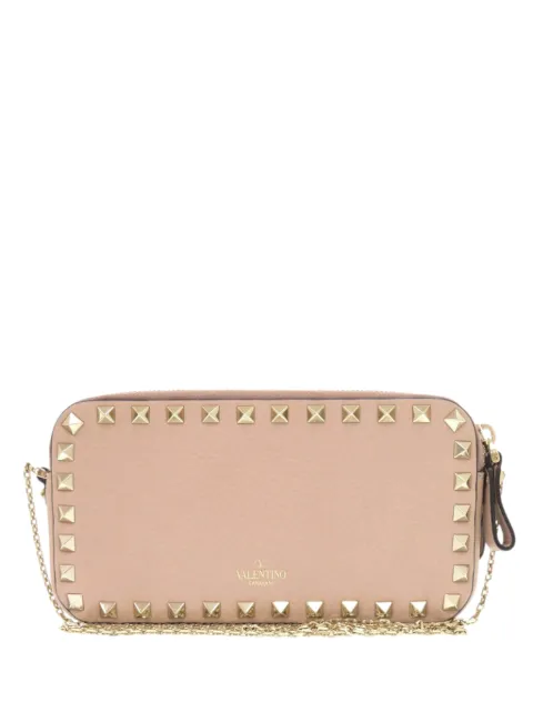 Valentino Garavani Pre-Owned 2000-2017 Pebbled Calfskin Rockstud Double Zip Chain Pouch crossbody bag Brown 7NM6PUZS0ENLPTJ1