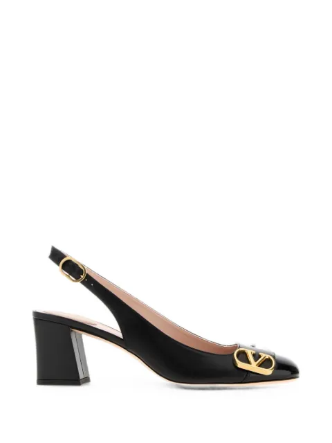 Valentino Garavani VLogo Signature leather pumps Black 9W2S0QB3KLD