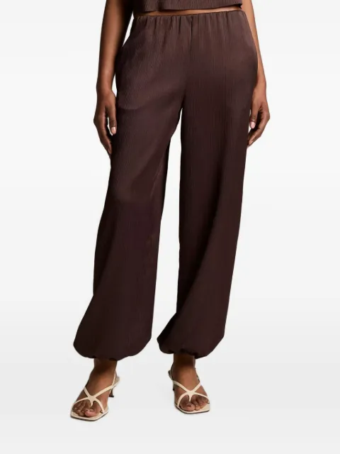 Vince plissé drawcord-hem trousers Brown V204422519