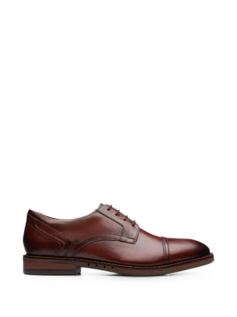 Clarks Originals Un Hugh Cap leather Derby shoes Brown 26172837