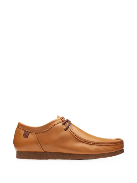 Clarks Originals Shacre II Run leather Desert shoes Neutrals 26174415