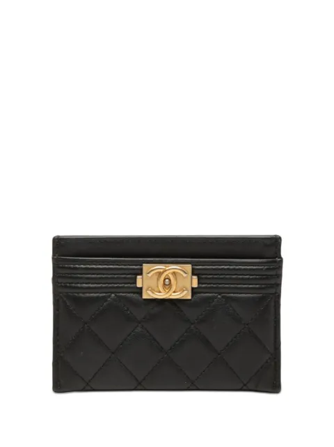 CHANEL Pre-Owned 2018-2019 Quilted Lambskin Boy card holder Black BQVNJYF11VVQG5UH