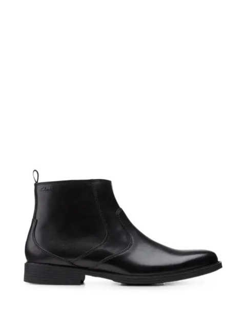 Clarks Originals Whiddon Zip leather ankle boots Black 26155039