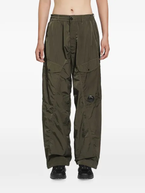 C.P. Company Chrome-R lens-detail cargo pants Green 21CMPA110A005904G683