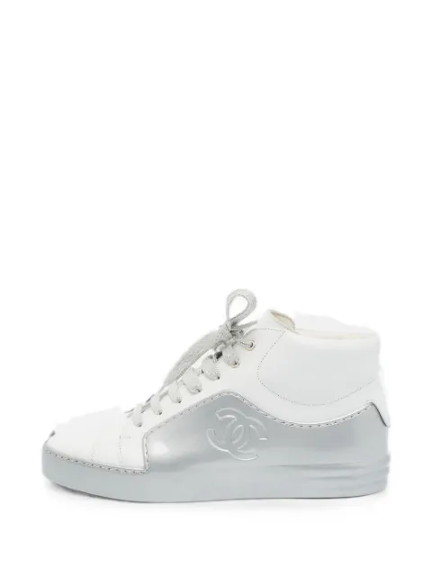 CHANEL Pre-Owned CC high-top sneakers White 1374825