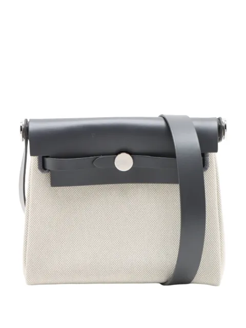 Hermès Pre-Owned 2025 Military Toile and Vache Hunter Herbag Zip 20 crossbody bag Grey BO2IBG66Y6KRE9EA