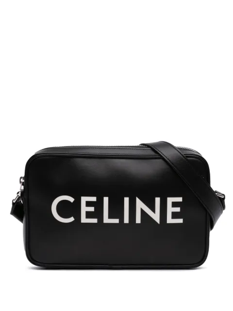 Celine Pre-Owned 2022 Smooth Calfskin Logo Messenger Bag crossbody bag Black 92IE86FIPXPDQA11