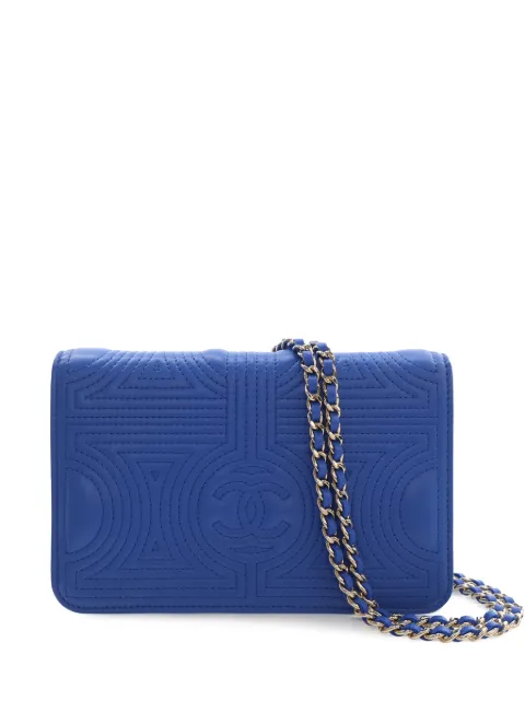 CHANEL Pre-Owned 2016-2017 Quilted Lambskin Korean Garden Wallet on Chain crossbody bag Blue WPYBWTYWYVAY62FT