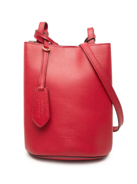 Burberry Pre-Owned 2000-2017 Grained Calfskin Lorne bucket bag Red VRHYZEDIF08MNTJE