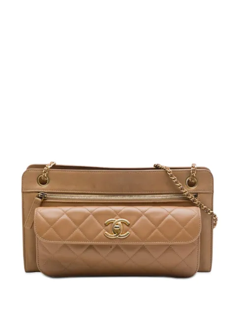 CHANEL Pre-Owned 2011 CC Quilted Lambskin Front Pocket shoulder bag Brown UC710XZ9GROGH0J8