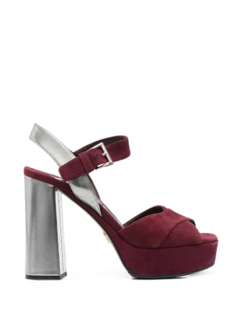 Prada Pre-Owned 2000s cross-straps sandals Red PR600CAF
