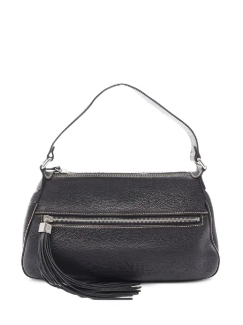 CHANEL Pre-Owned 2003-2004 logo fringe shoulder bag Black 10862888390028
