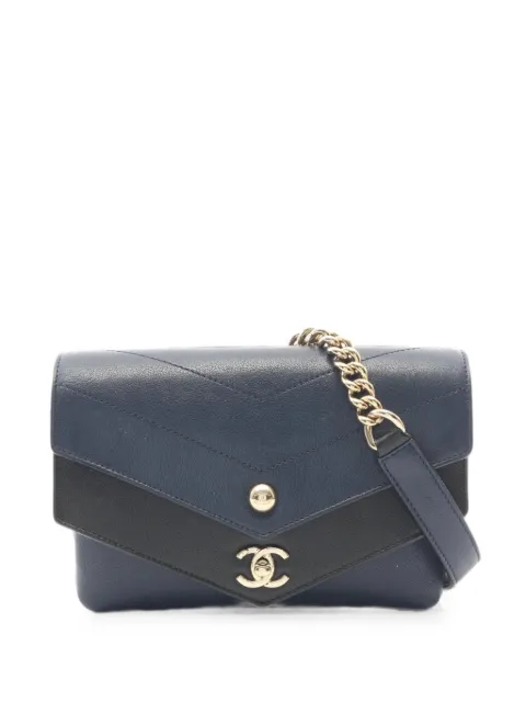 CHANEL Pre-Owned 2018-2019 Chevron V-stitch chain shoulder bag Blue 108745226427128