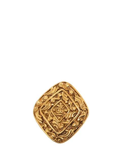 CHANEL Pre-Owned 1970-1980 CC Gold Plated Rhombus Brooch costume brooch Gold 0H5XKZU0PQFZJW3V