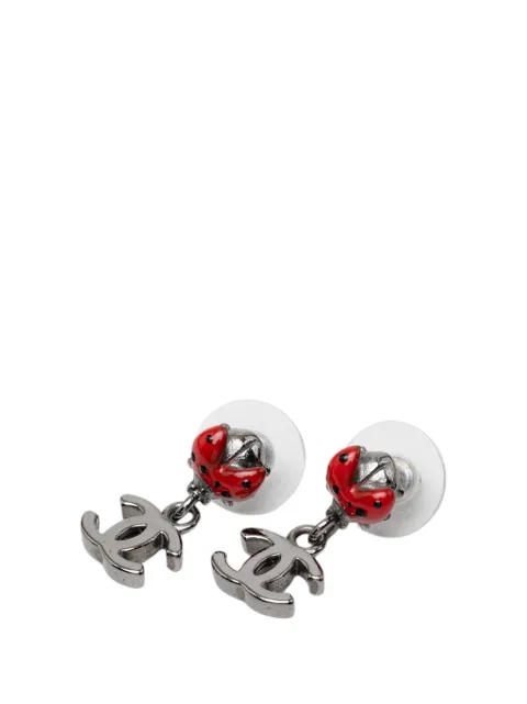 CHANEL Pre-Owned 2000-2010 Brass and Enamel Lady Bug CC Drop Bullet Backs Earrings costume earrings Red SISQLWA4XSV8RTXW