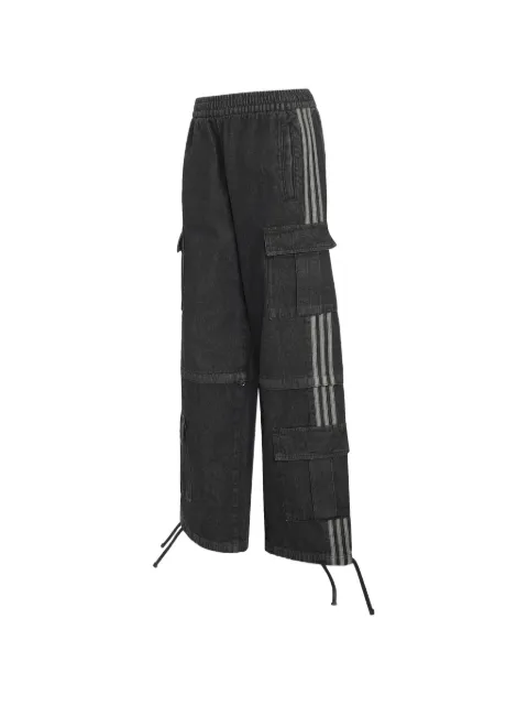 adidas side-stripe cargo-pocket jeans Black KQ6480