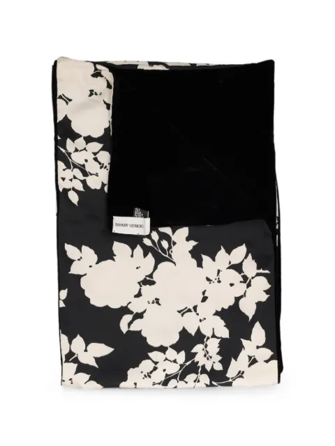 Giorgio Armani Pre-Owned floral-print velvet scarf Black W2752674